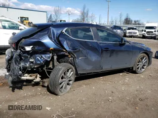 2019 Mazda Mazda3 Hatchback w/Preferred Pkg with VIN JM1BPBMMXK1136923, listed as a Copart auction lot 45404943 with 22,801 mi miles. Bid and sale history available at carsss.com. Image 3.