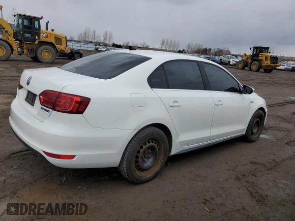 2013 Volkswagen Jetta Hybrid SE z VIN 3VW637AJ9DM260639, wystawiony jako Copart lot #48569535 z przebiegiem 101 759 mil mil oraz Szkoda całkowita • Salvage title. Historia ofert i sprzedaży dostępna na DreamBid. Obrazek 3.