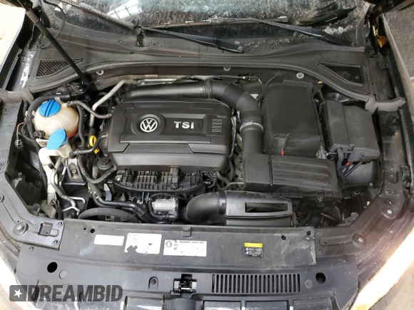 2015 Volkswagen Passat SEL Premium z VIN 1VWCS7A37FC070995, wystawiony jako Copart lot #47489255 z przebiegiem 190 015 mil mil oraz Czysty tytuł • Clean title. Historia ofert i sprzedaży dostępna na DreamBid. Obrazek 12.