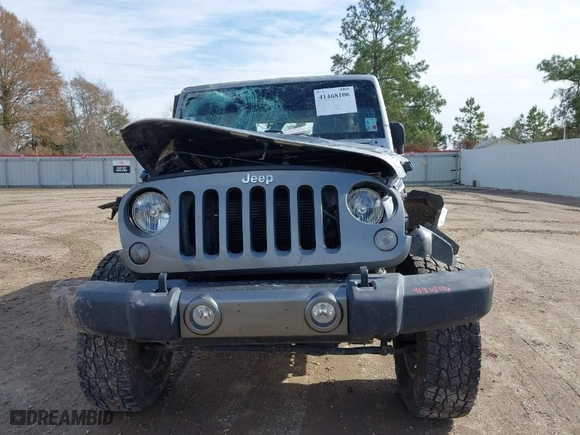 2015 Jeep Wrangler Unlimited Sport with VIN 1C4BJWDG0FL586710, listed as a IAAI auction lot 41468106 with 1 mi miles. Bid and sale history available at carsss.com. Image 12.