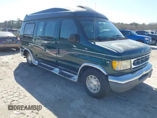 1999 Ford Econoline Cargo with VIN 1FDRE14W2XHB18989, listed as a IAAI auction lot 41740961 with 152,028 mi miles. Bid and sale history available at carsss.com. Image 1.