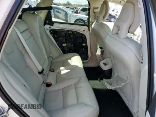 2018 Volvo XC60 Momentum z VIN LYVA22RK3JB097438, wystawiony jako Copart lot #50931375 z przebiegiem 103 743 mil mil oraz Szkoda całkowita • Salvage title. Historia ofert i sprzedaży dostępna na DreamBid. Obrazek 11.