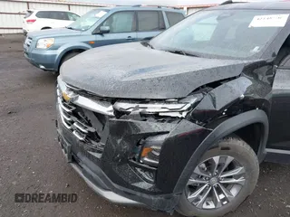 2025 Chevrolet Equinox AWD LT with VIN 3GNAXPEGXSL173472, listed as a IAAI auction lot 42148106 with 19,406 mi miles. Bid and sale history available at carsss.com. Image 6.