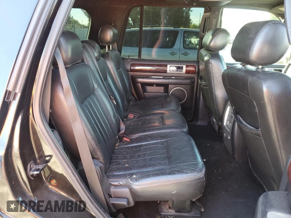 2006 Lincoln Navigator Luxury with VIN 5LMFU28596LJ18395, listed as a Copart auction lot 73166953 with 385,192 mi miles and Salvage Title. Bid and sale history available at carsss.com. Image 10.