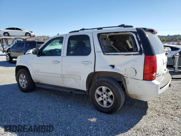 2010 GMC Yukon SLT with VIN 1GKUCCE04AR263242, listed as a Copart auction lot 44727225 with 268,194 mi miles and Salvage Title. Bid and sale history available at carsss.com. Image 2.