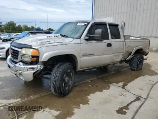 2007 GMC Sierra 2500HD SLE1 z VIN 1GTHK29D57E164940, wystawiony jako Copart lot #71756044 z przebiegiem 371 493 mil mil oraz Nie do naprawy • Non repairable. Historia ofert i sprzedaży dostępna na DreamBid. Obrazek 1.