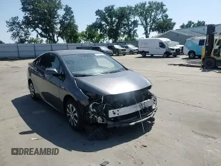 2020 Toyota Prius LE z VIN JTDKARFP6L3138529, wystawiony jako Copart lot #60039375 z przebiegiem 104 277 mil mil oraz Szkoda całkowita • Salvage title. Historia ofert i sprzedaży dostępna na DreamBid. Obrazek 14.