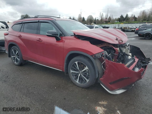 2021 Toyota Highlander XSE with VIN 5TDLZRBHXMS143275, listed as a Copart auction lot 48298605 with NaN miles and Salvage Title. Bid and sale history available at carsss.com. Image 4.