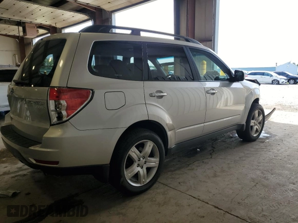 2010 Subaru Forester X Premium с VIN JF2SH6CC6AH914994, выставлен на аукционе Copart как лот 56258065 с пробегом 159 399 миль миль и Списание • Salvage title. История ставок и продаж доступна на DreamBid. Изображение 3.