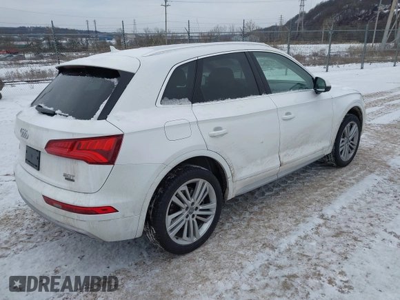 2018 Audi Q5 Prestige with VIN WA1CNAFY9J2171198, listed as a IAAI auction lot 41640282 with 37,208 mi miles. Bid and sale history available at carsss.com. Image 4.
