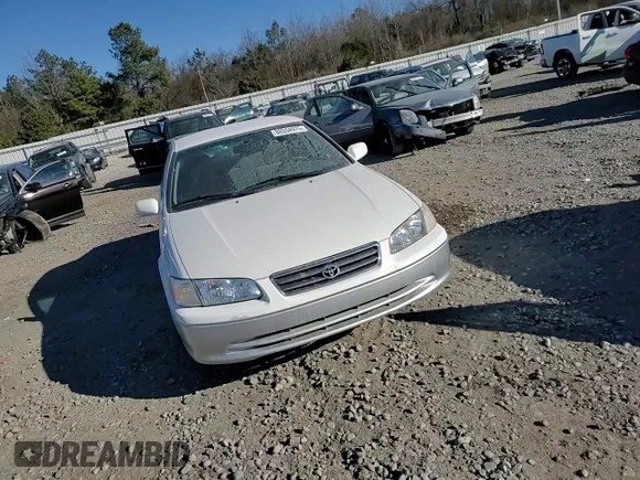 2001 Toyota Camry CE with VIN JT2BG22K810574290, listed as a Copart auction lot 88554975 with 267,620 mi miles and Salvage Title. Bid and sale history available at carsss.com. Image 10.