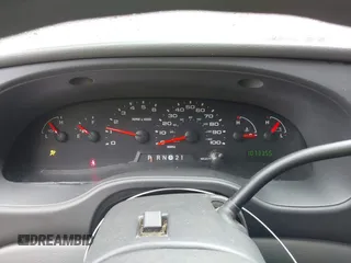2006 Ford Econoline Passenger XL с VIN 1FMRE11W86DA76676, выставлен на аукционе IAAI как лот 42381557 с пробегом 107 335 миль миль и . История ставок и продаж доступна на DreamBid. Изображение 7.