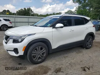 2023 Kia Seltos S z VIN KNDEU2AA5P7424076, wystawiony jako Copart lot #54246345 z przebiegiem 29 790 mil mil oraz Szkoda całkowita • Salvage title. Historia ofert i sprzedaży dostępna na DreamBid. Obrazek 1.