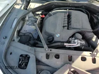 2015 BMW 7 Series 740Li xDrive with VIN WBAYF4C57FGS99225, listed as a Copart auction lot 82167004 with 145,711 mi miles and Salvage title. Bid and sale history available at DreamBid. Image 13.