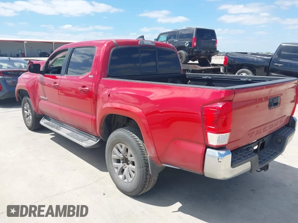 2016 Toyota Tacoma SR5 with VIN 5TFAX5GN2GX059826, listed as a IAAI auction lot 42032005 with 209,271 mi miles. Bid and sale history available at carsss.com. Image 3.