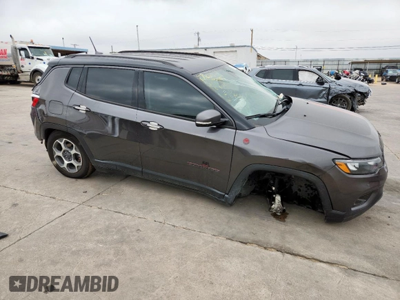 2022 Jeep Compass Trailhawk with VIN 3C4NJDDB8NT159574, listed as a Copart auction lot 58089285 with 24,276 mi miles and Salvage title. Bid and sale history available at DreamBid. Image 4.
