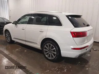2018 Audi Q7 Prestige with VIN WA1VAAF76JD039452, listed as a IAAI auction lot 42246370 with 135,357 mi miles and . Bid and sale history available at DreamBid. Image 3.