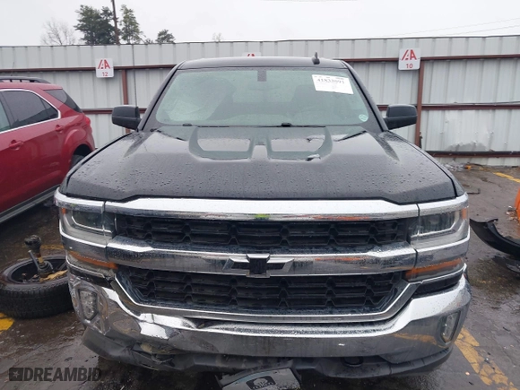 2018 Chevrolet Silverado 1500 LT with VIN 1GCVKRECXJZ234876, listed as a IAAI auction lot 41833091 with 81,366 mi miles. Bid and sale history available at carsss.com. Image 12.