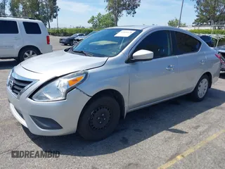 2015 Nissan Versa SV with VIN 3N1CN7AP1FL846929, listed as a IAAI auction lot 42068428 with 104,773 mi miles. Bid and sale history available at carsss.com. Image 17.
