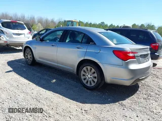 2013 Chrysler 200 LX with VIN 1C3CCBAB2DN560552, listed as a IAAI auction lot 41821028 with 179,085 mi miles. Bid and sale history available at carsss.com. Image 3.