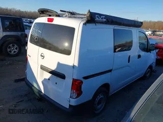 2021 Nissan NV200 SV z VIN 3N6CM0KN8MK706221, wystawiony jako IAAI lot #41032178 z przebiegiem Nie podano mil oraz . Historia ofert i sprzedaży dostępna na DreamBid. Obrazek 4.