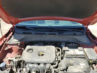 2019 Hyundai Kona SEL z VIN KM8K62AA5KU247936, wystawiony jako Copart lot #57407175 z przebiegiem 93 642 mil mil oraz Szkoda całkowita • Salvage title. Historia ofert i sprzedaży dostępna na DreamBid. Obrazek 12.