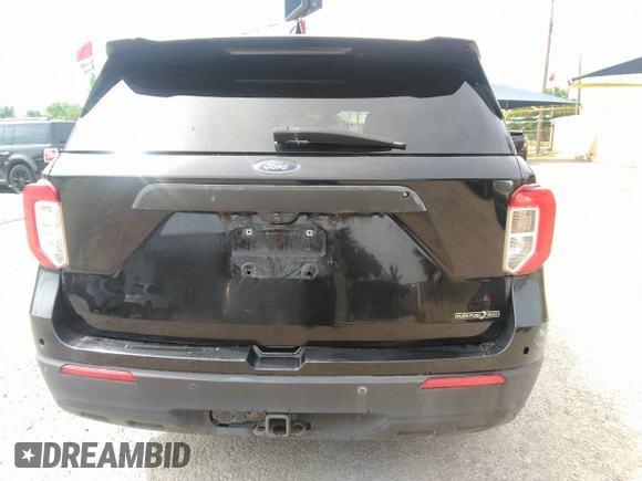 2020 Ford Police Interceptor Utility z VIN 1FM5K8AB9LGB85123, wystawiony jako IAAI lot #42265559 z przebiegiem 116 689 mil mil oraz . Historia ofert i sprzedaży dostępna na DreamBid. Obrazek 16.