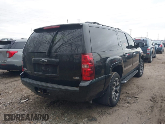 2008 Chevrolet Suburban 2LT with VIN 3GNFK16388G160010, listed as a IAAI auction lot 41153614 with 209,870 mi miles and . Bid and sale history available at DreamBid. Image 4.
