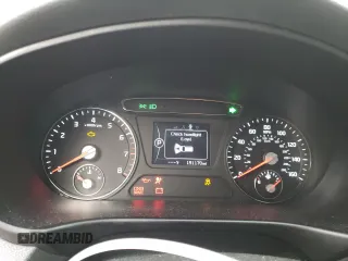 2017 Kia Sorento LX with VIN 5XYPGDA5XHG220425, listed as a Copart auction lot 47653075 with 191,170 mi miles and Salvage Title. Bid and sale history available at carsss.com. Image 9.