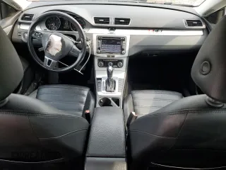 2012 Volkswagen CC Sport с VIN WVWMN7AN9CE525572, выставлен на аукционе Copart как лот 55564215 с пробегом 106 596 миль миль и Списание • Salvage title. История ставок и продаж доступна на DreamBid. Изображение 8.