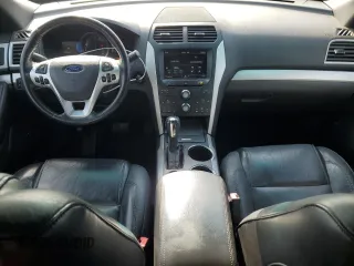 2013 Ford Explorer XLT z VIN 1FM5K7D80DGA40807, wystawiony jako Copart lot #54357115 z przebiegiem 123 444 mil mil oraz Szkoda całkowita • Salvage title. Historia ofert i sprzedaży dostępna na DreamBid. Obrazek 8.