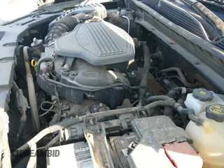 2020 Chevrolet Blazer LT with VIN 3GNKBCRS5LS661004, listed as a IAAI auction lot 42747884 with 110,515 mi miles and . Bid and sale history available at DreamBid. Image 19.