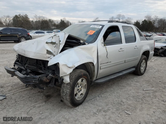 2012 Chevrolet Avalanche LS with VIN 3GNTKEE72CG158423, listed as a Copart auction lot 43537645 with 117,924 mi miles and Clean Title. Bid and sale history available at carsss.com. Image 1.