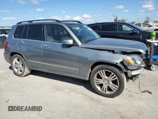 2015 Mercedes-Benz GLK 350 with VIN WDCGG5HB4FG421839, listed as a Copart auction lot 74516854 with 112,898 mi miles and Clean Title. Bid and sale history available at DreamBid. Image 4.
