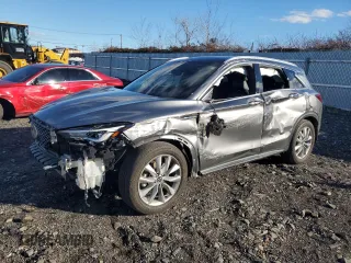 2022 Infiniti QX50 LUXE with VIN 3PCAJ5BB0NF117969, listed as a Copart auction lot 86700224 with 25,942 mi miles and Salvage Title. Bid and sale history available at carsss.com. Image 1.