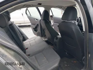 2012 Volkswagen Jetta SE with VIN 3VWDX7AJ6CM325280, listed as a IAAI auction lot 42634898 with 215,384 mi miles and . Bid and sale history available at DreamBid. Image 8.