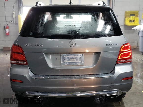 2013 Mercedes-Benz GLK 250 with VIN WDCGG0EB4DG113980, listed as a Copart auction lot 44364865 with 99,752 mi miles and Clean Title. Bid and sale history available at DreamBid. Image 6.