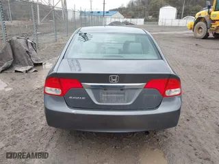 2010 Honda Civic Sdn EX with VIN 19XFA1F8XAE087229, listed as a IAAI auction lot 41917765 with 149,705 mi miles. Bid and sale history available at carsss.com. Image 17.
