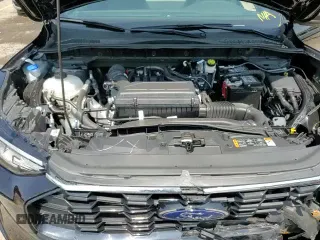 2025 Ford Escape ST-Line z VIN 1FMCU9MN4SUA50158, wystawiony jako Copart lot #64401725 z przebiegiem 6 229 mil mil oraz Szkoda całkowita • Salvage title. Historia ofert i sprzedaży dostępna na DreamBid. Obrazek 16.