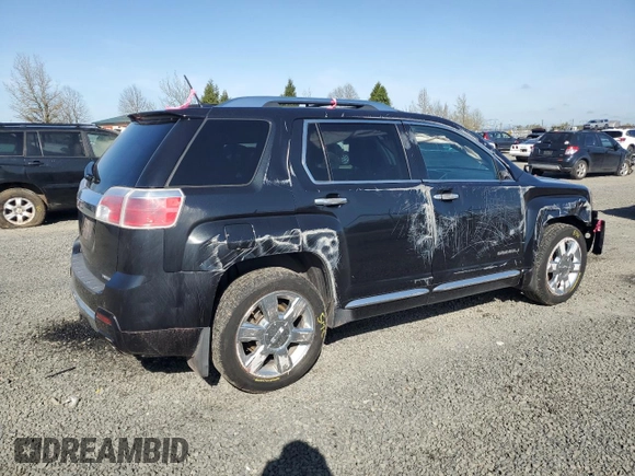 2013 GMC Terrain Denali z VIN 2GKFLZE3XD6174104, wystawiony jako Copart lot #51519535 z przebiegiem 104 948 mil mil oraz Szkoda całkowita • Salvage title. Historia ofert i sprzedaży dostępna na DreamBid. Obrazek 3.