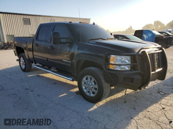 2013 Chevrolet Silverado 3500HD LT with VIN 1GC4K0C82DF134413, listed as a Copart auction lot 72710064 with 268,554 mi miles and Salvage Title. Bid and sale history available at carsss.com. Image 4.