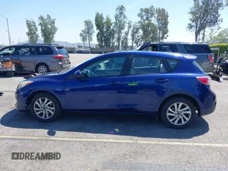 2013 Mazda 3 i Touring with VIN JM1BL1L74D1801383, listed as a IAAI auction lot 42023534 with 92,362 mi miles and . Bid and sale history available at carsss.com. Image 13.