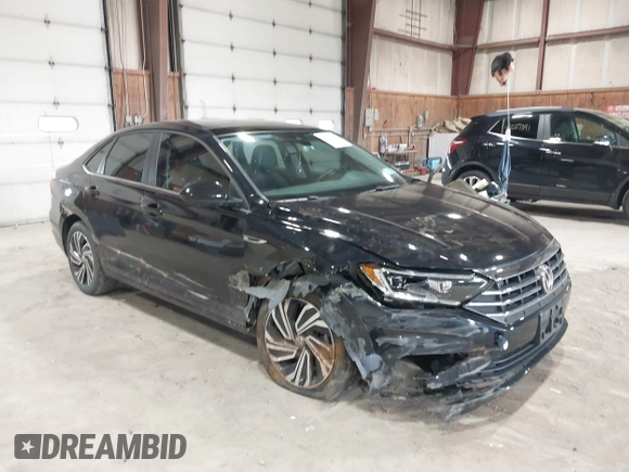 2021 Volkswagen Jetta SEL with VIN 3VWE57BU0MM093120, listed as a IAAI auction lot 42028835 with 39,986 mi miles and . Bid and sale history available at DreamBid. Image 1.