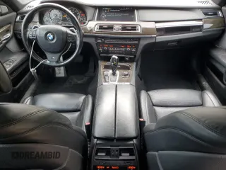 2013 BMW 7 Series 750Li xDrive с VIN WBAYF8C50DDE59437, выставлен на аукционе Copart как лот 60775835 с пробегом 141 531 миль миль и Чистый • Clean title. История ставок и продаж доступна на DreamBid. Изображение 8.