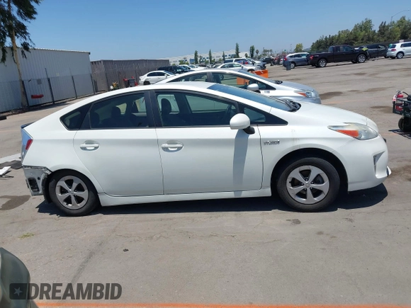 2015 Toyota Prius Four with VIN JTDKN3DU9F0475163, listed as a IAAI auction lot 42630828 with 158,095 mi miles and . Bid and sale history available at DreamBid. Image 13.