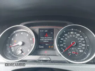 2019 Volkswagen GTI S z VIN 3VW5T7AU8KM038287, wystawiony jako IAAI lot #42189424 z przebiegiem 62 098 mil mil oraz . Historia ofert i sprzedaży dostępna na DreamBid. Obrazek 7.