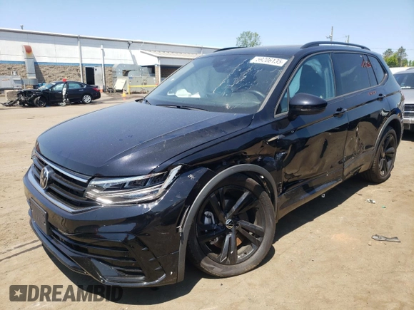 2023 Volkswagen Tiguan SE R-Line Black with VIN 3VV8B7AX2PM121851, listed as a Copart auction lot 59206135 with 23,723 mi miles and Salvage title. Bid and sale history available at DreamBid. Image 1.