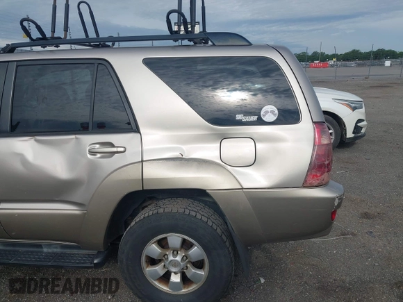 2004 Toyota 4Runner SR5 with VIN JTEBU14R640026969, listed as a IAAI auction lot 42172571 with 359,277 mi miles and . Bid and sale history available at DreamBid. Image 18.