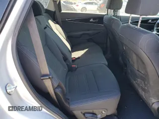 2020 Kia Sorento LX V6 with VIN 5XYPGDA55LG696915, listed as a Copart auction lot 49315785 with 84,170 mi miles and Salvage Title. Bid and sale history available at carsss.com. Image 11.
