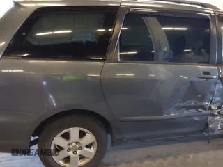 2006 Toyota Sienna CE with VIN 5TDZA23C46S433820, listed as a IAAI auction lot 41248882 with 256,856 mi miles. Bid and sale history available at carsss.com. Image 15.